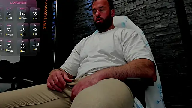 david_big_daddy (Ask my age) - Cum clouds 💨💨