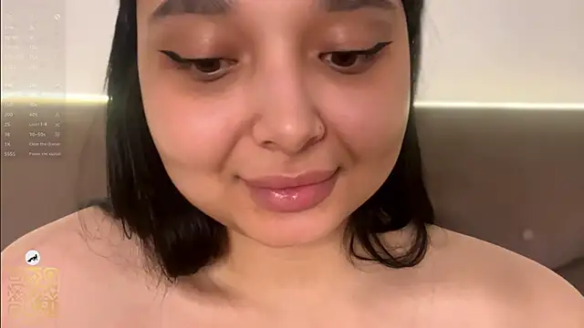 udelebarns (F teen) - Squeeze boobs + massage boobs