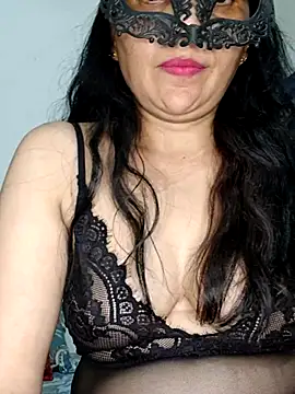 BhabhiPooja69 webcam