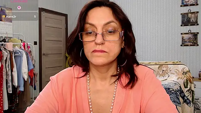 Vivian-Alluring webcam