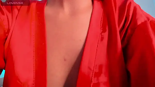 aurora_collinss_ webcam