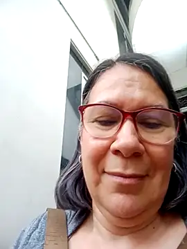 Webcam Model (victoria_wayne)  is live.Free join now!