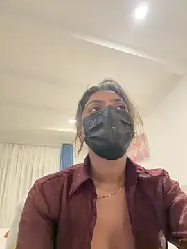 thyroidlancers (F young) - Gucci bag