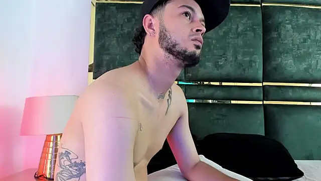 gaelycoral (Ask my age) - Oral both Between sheets