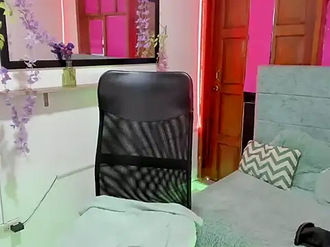 julieta_star_ (Ask my age) - naked