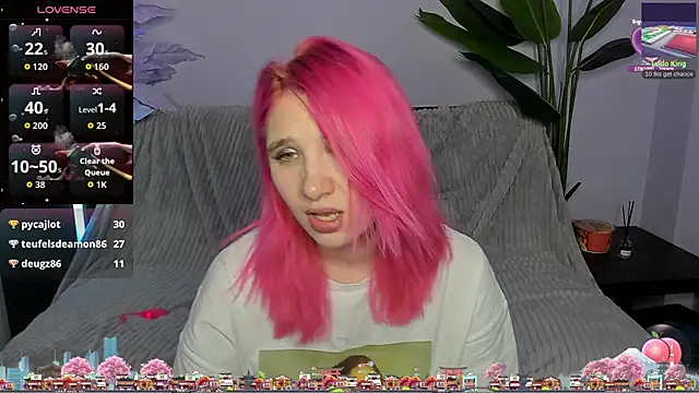 Kitty_Blondie webcam