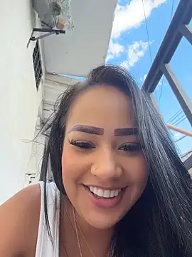 luisa_fernandaa (F young) - We play