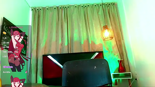 katha_Crawford webcam