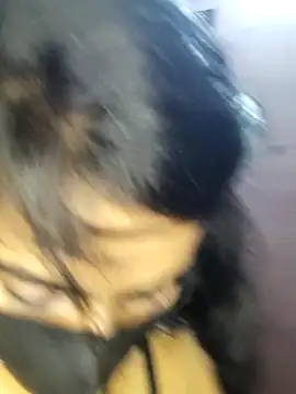 Thaper_Meera2 webcam