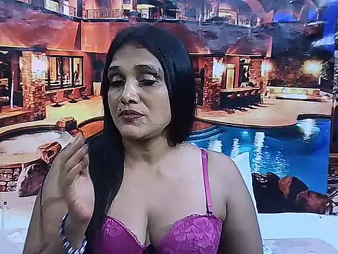 IndianSexyLady20 webcam