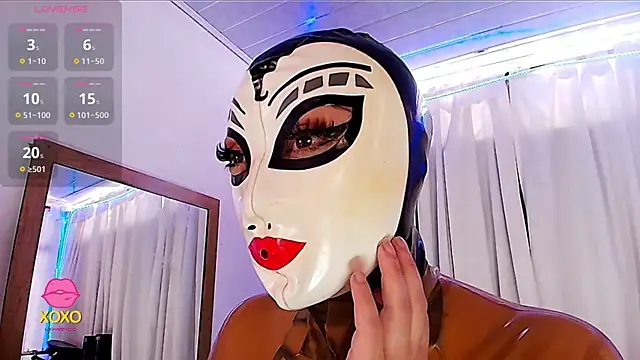 LatexDevil_Blondie live sex cam