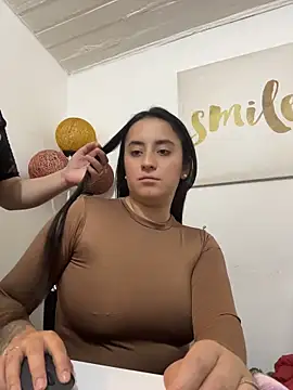 Antonella_Julieta webcam