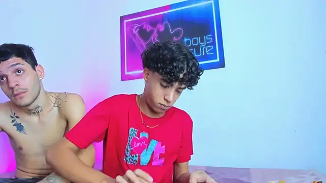 Pleasure_boys_hot webcam