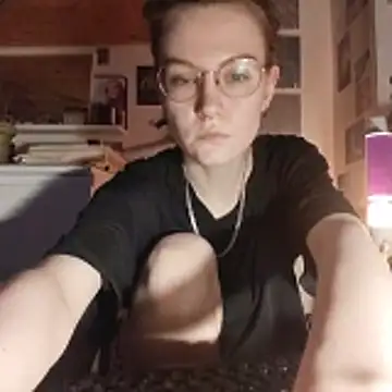 shy_bamby - Shy_Bamby's free webcam - UK Sex Cams