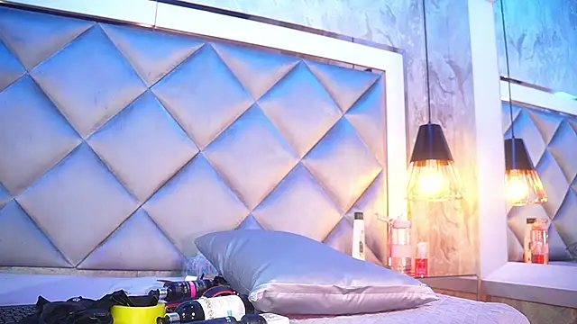 crystal_gilton webcam