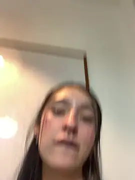 nickiecute- (F teen) - FINGERS PUSSY RISKY IN CLASSROOM