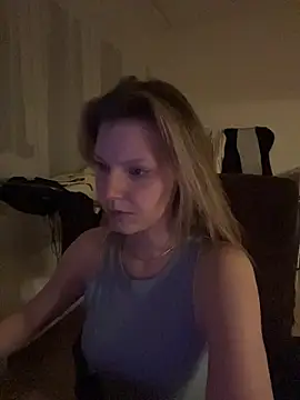 MaryHiggins live sex cam