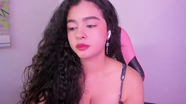 Arianna_Jannes webcam