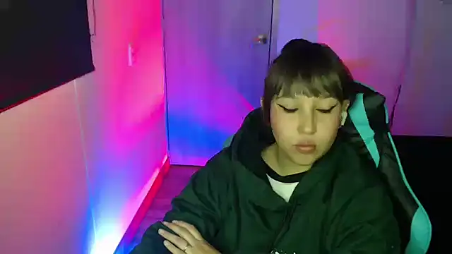 Skarlet_Adams28 webcam