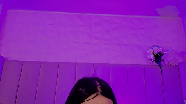 MollyBigBoobs12 webcam