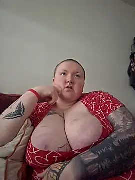 MorningstarDeviant webcam