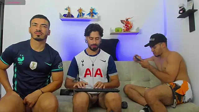 heteros_curious webcam