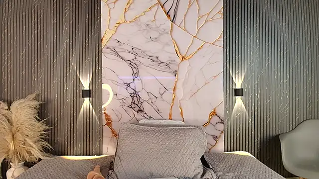 big_tits_in_your_face webcam