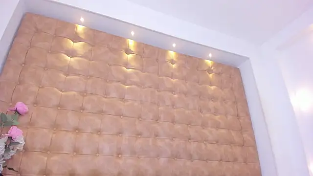 violet_giraldo webcam