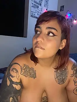 name_less_lulu webcam