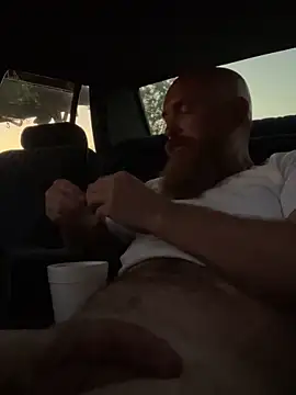 32XRedBeard Live Webcam on Stripchat