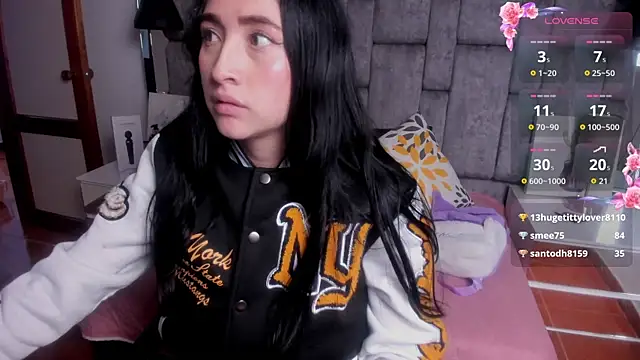 Maitebigboobs webcam