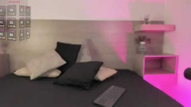 megan__winters webcam