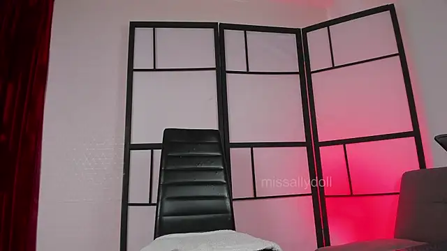 missallydoll - Missallydoll's free webcam - UK Sex Cams