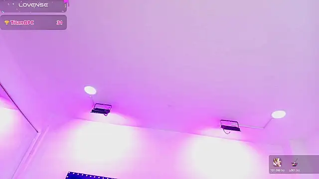 Serena_and_zoe webcam