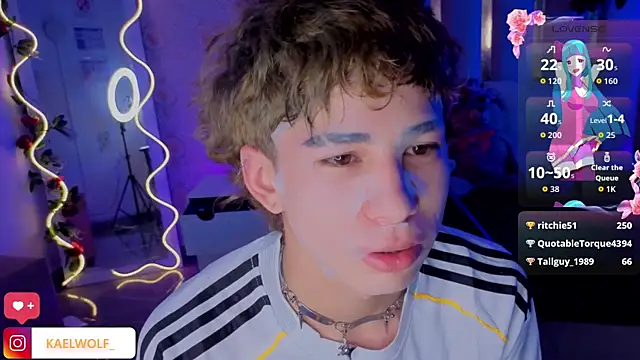 kaelwolf_tay's live cam
