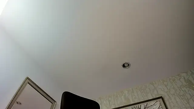 Lander_Cruz's live cam