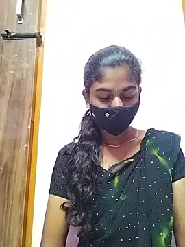 Tamil_Hot_RoyalQueen webcam