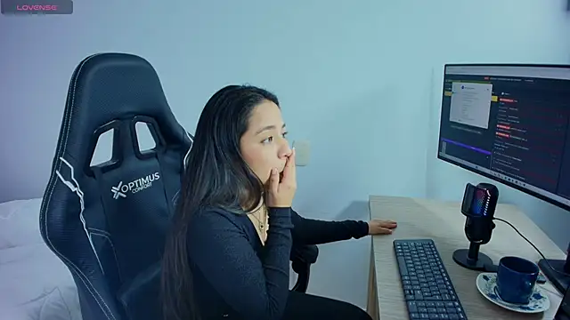 Anttonella_Lux webcam