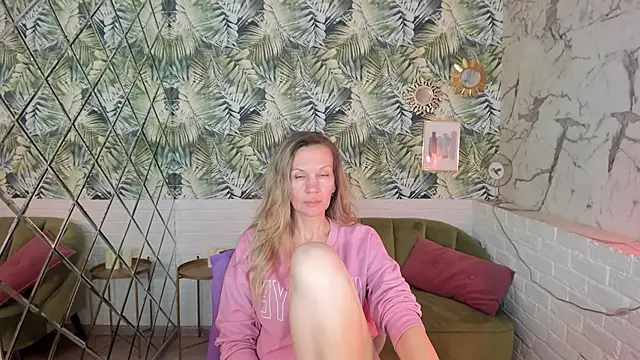 NancyGrace live sex cam