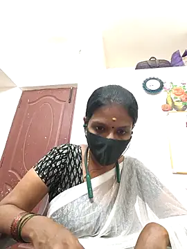 Tamil_Yalini12 webcam