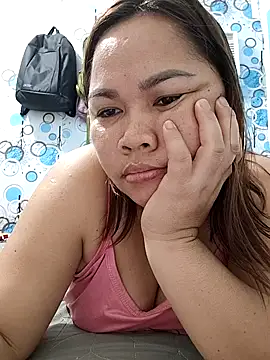 Sweetlorie_83 webcam