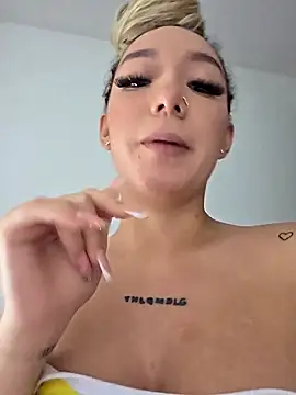 alaia_princess webcam