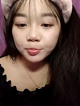 baa-bee22 (F teen) - Hij