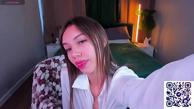 Tiffany-Grace webcam