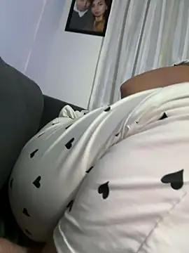 you-kitty2025 (F young) - masturbation in secret 🤫😈🤫