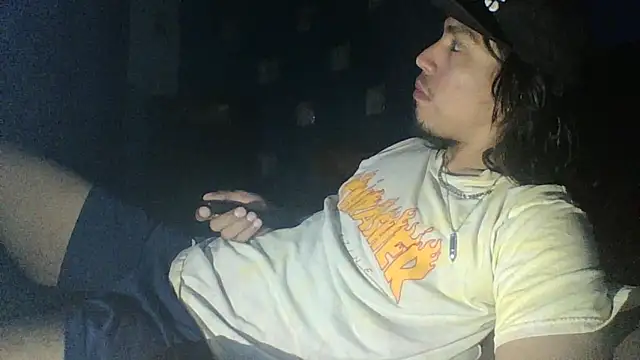 AlexAlejandro13 webcam