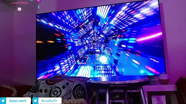 COUPLEHOTTDF live sex cam