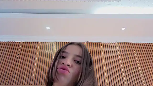 victoriakyros (F young) - Spank Ass x10