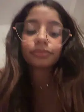 fadaperigosa (F young) - Foder bucetinha com consolo + peladinha