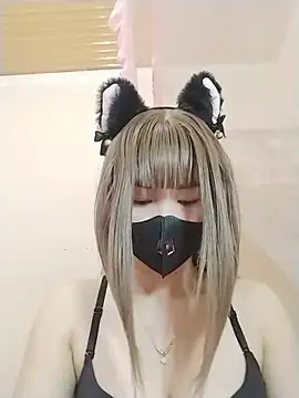 Webcam Model (Jade69xx)  is live.Free join now!